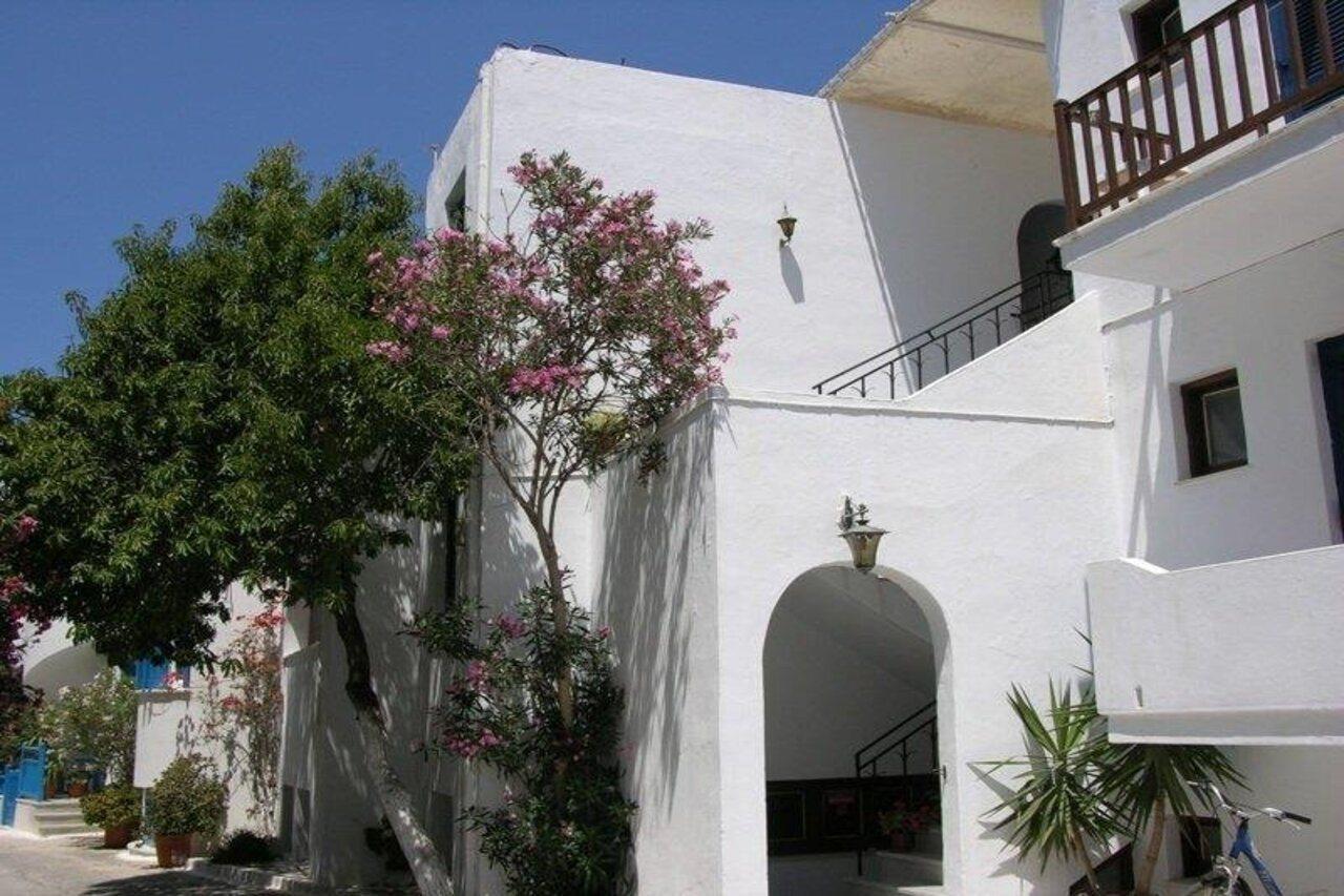 Avra Pension Naxos City Exterior foto